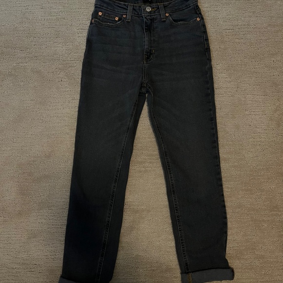 BDG Girlfriend Jeans - Picture 2 of 4